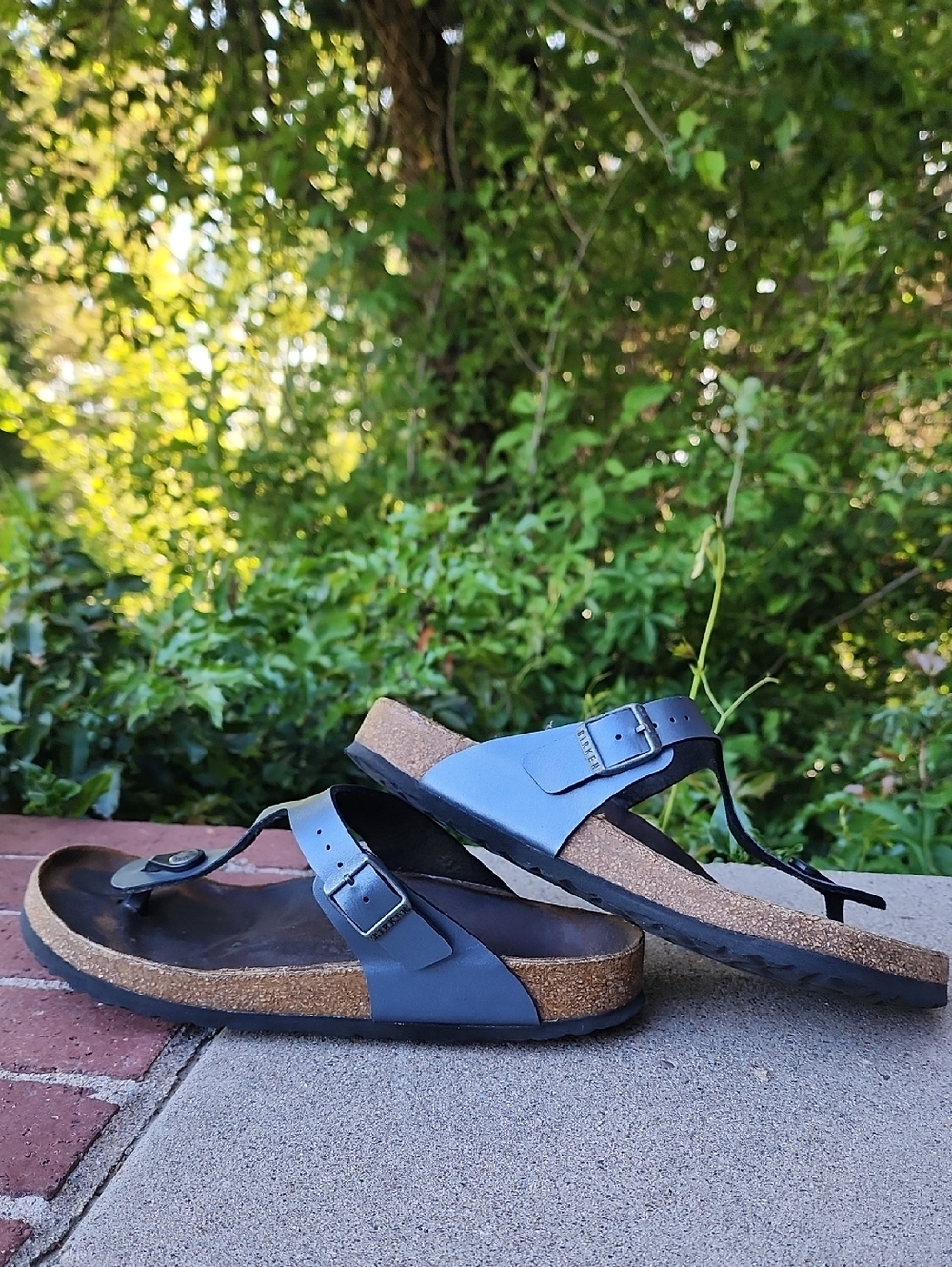 Birkenstock Gizeh Onyx Birko-Flor Sandals - Picture 16 of 16